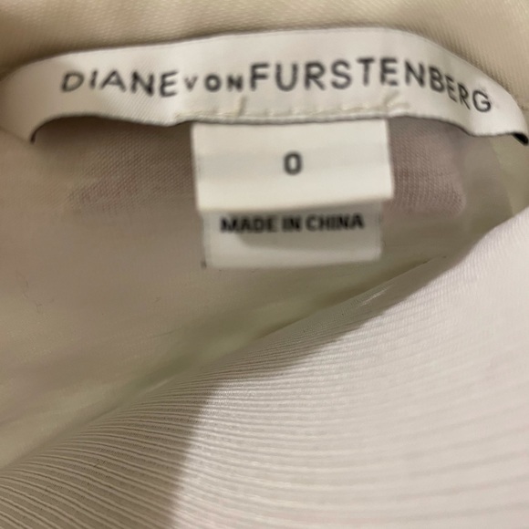 Diane Von Furstenberg mackeda checkered lace top - Picture 11 of 14